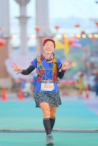 BIB: 5558
                            <button type="button" onclick="openModal(21766442)" class="btn btn-primary btn-sm float-right btn-popup" data-toggle="modal" data-target=".modal-high-quality">
                        <i class="fas fa-shopping-cart"></i> Add to Cart
                    </button>
                                            <button type="button" onclick="isThisMe(21766442, true)" class="btn btn-success btn-sm float-right btn-popup btn-isme hidden" data-toggle="tooltip" data-placement="bottom" title="นี่คือรูปของคุณใช่ไหม คลิกที่นี่เพื่อเอาเข้าอัลบั้ม">
                        <i class="fas fa-plus"></i> Add to album
                    </button>
                    <button type="button" onclick="isThisMe(21766442, false)" class="btn btn-warning btn-sm float-right btn-popup btn-isnotme hidden">
                        <i class="fas fa-ban"></i> Remove from album
                    </button>